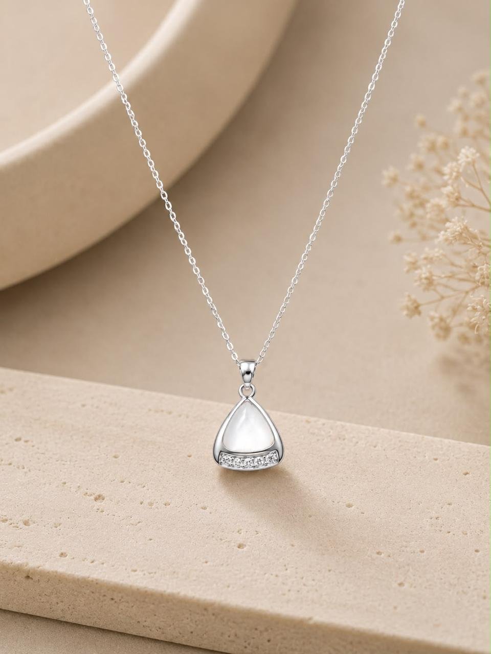 Product Details – Teardrop Crystal Pendant Necklace
