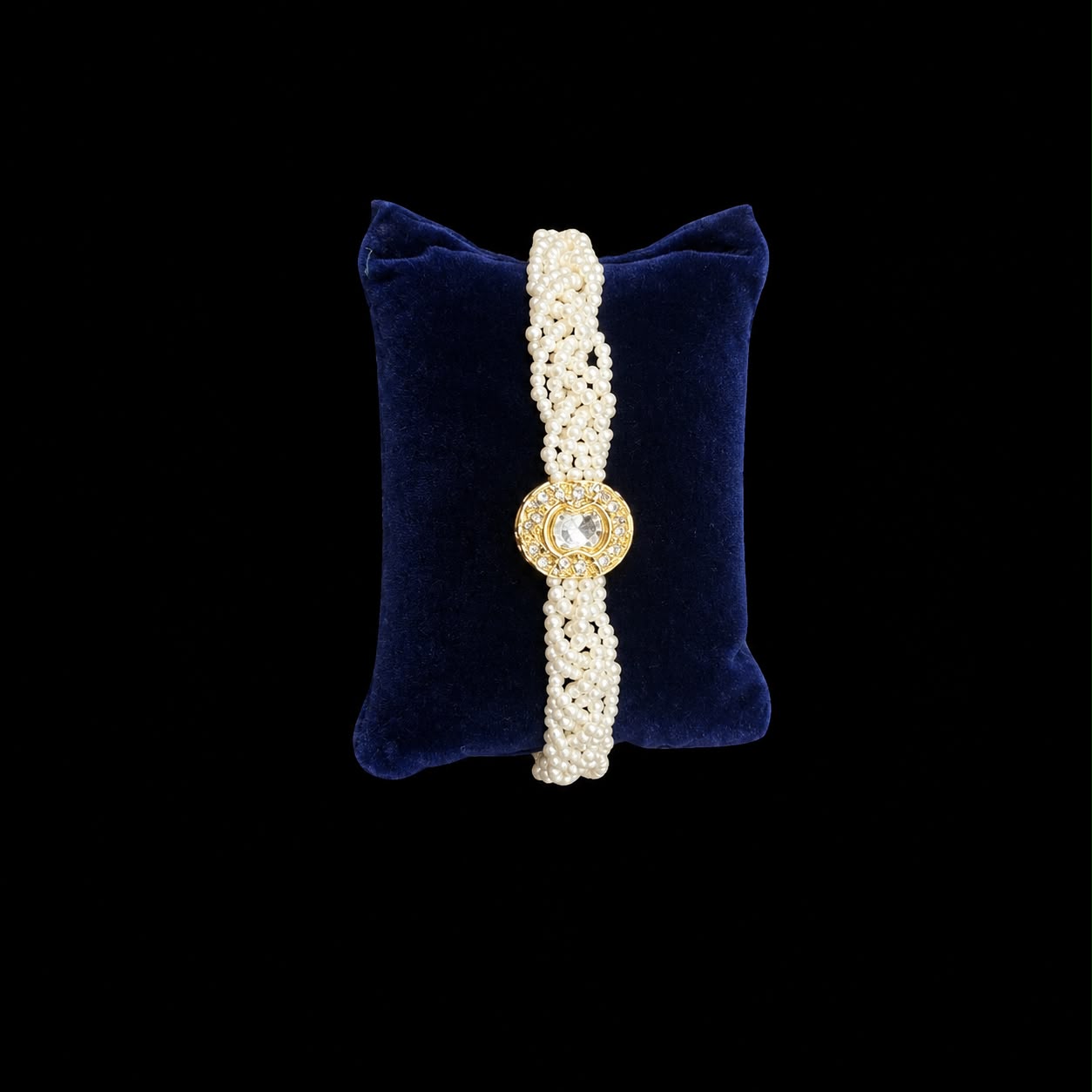 Elegant Pearl Handcrafted Bracelet – Gold Accent